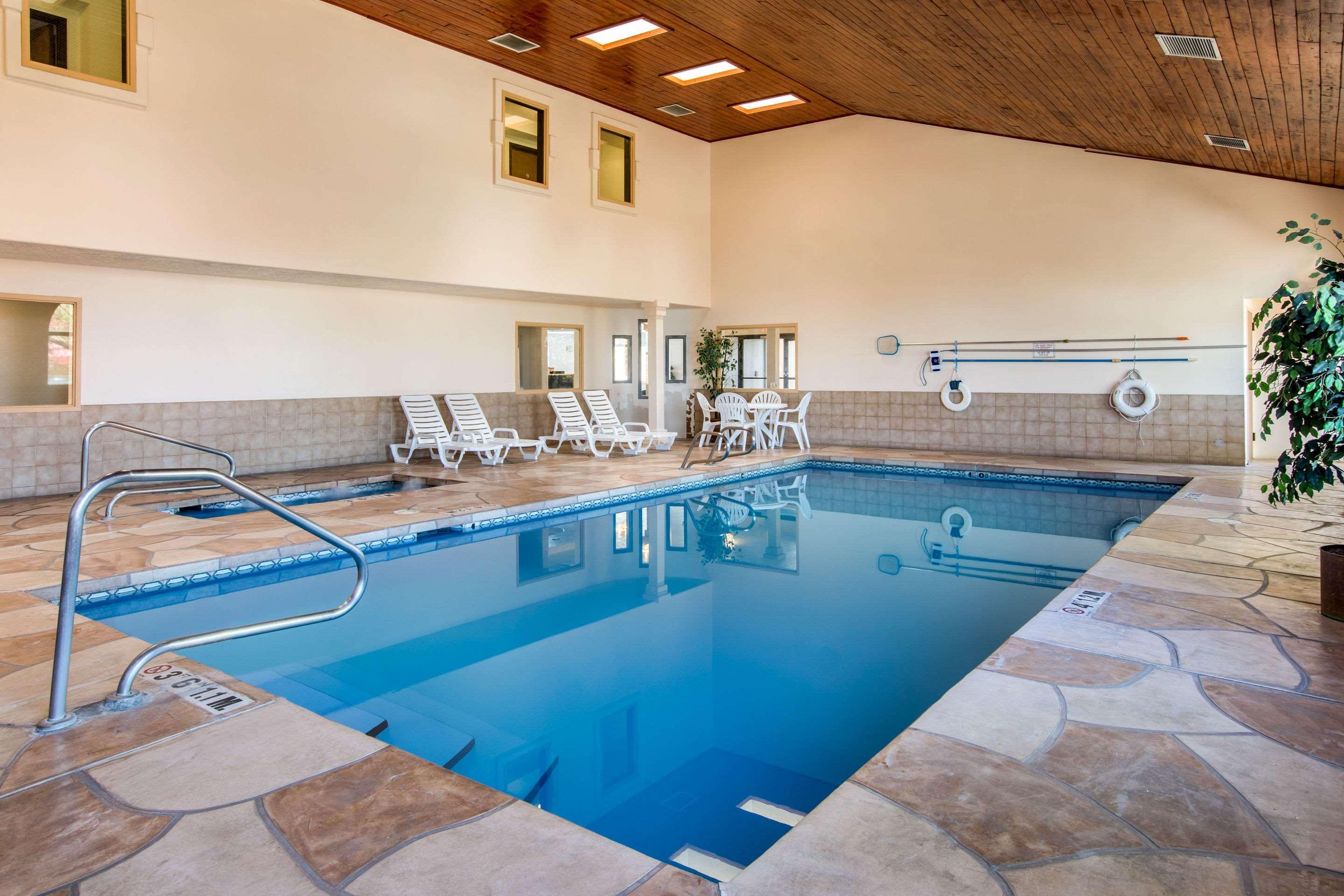 Quality Inn & Suites Albuquerque North Near Balloon Fiesta Park Dış mekan fotoğraf
